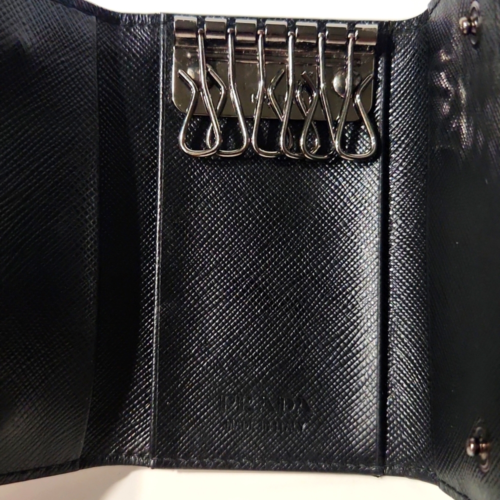 NEW! PRADA Authentic Saffiano Leather Black 6-Hook Key Case 2PG222 with Box - Picture 8 of 16
